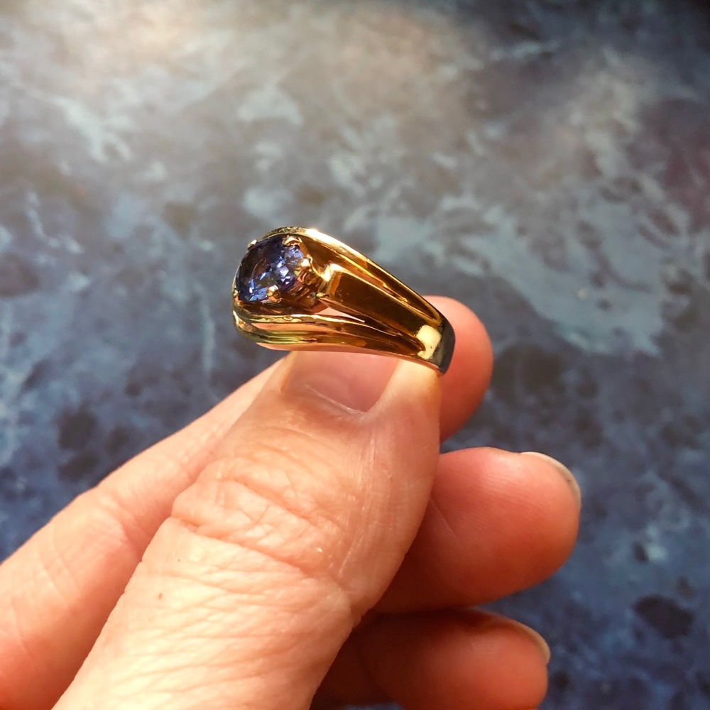 Tanzanite ring with diamonds.